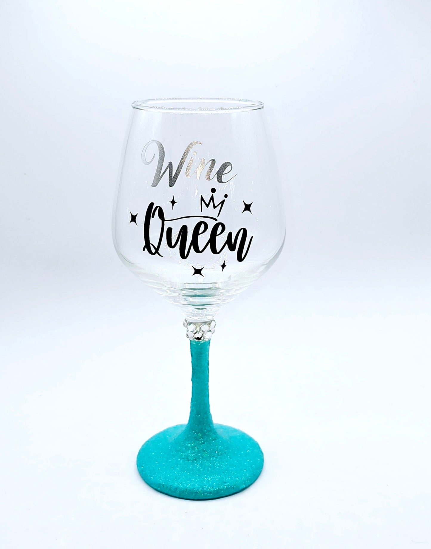 Wine Queen wine glass with teal stem